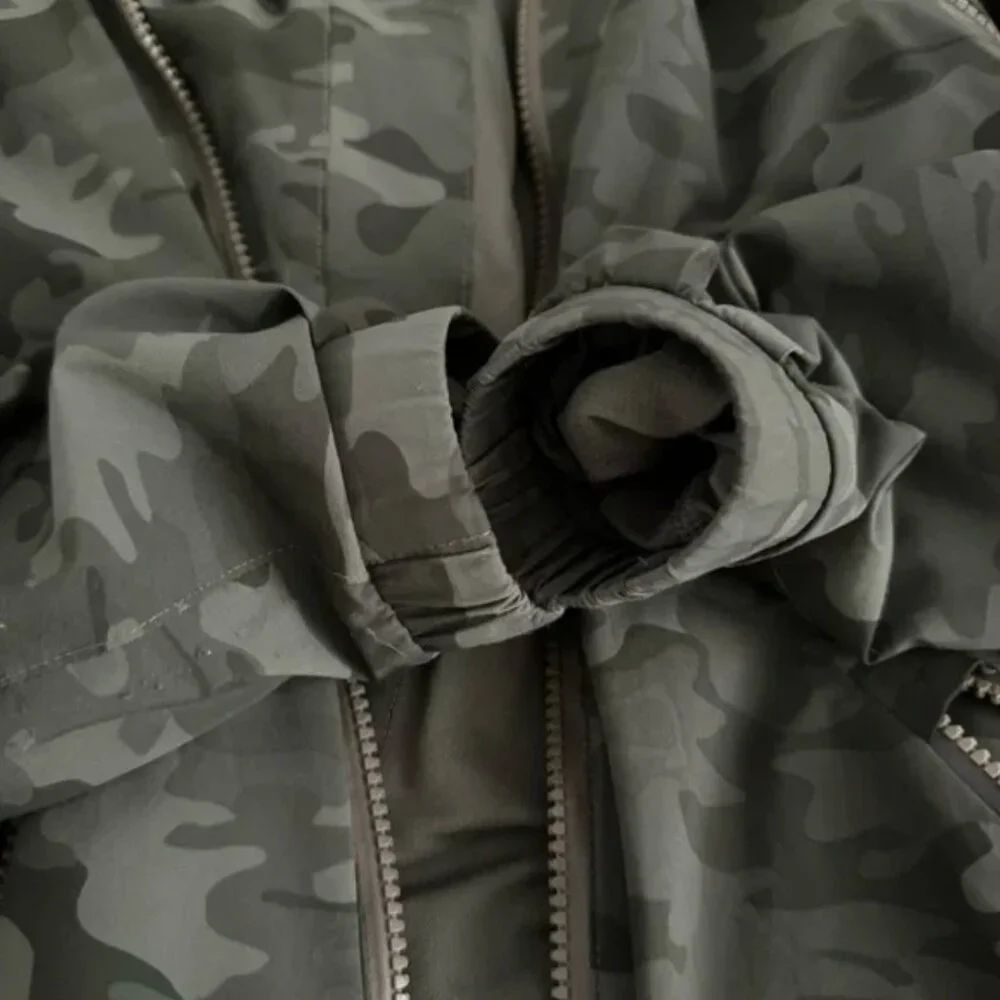 Lululemon Rise & Shine Jacket II Savasana Camo Fatigue Green - Picture 3 of 12